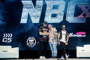 Голубочкин, Ли Прист, Ведущие